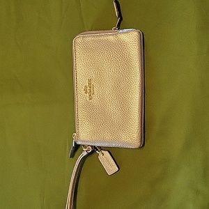 COACH Double corner zip wallet wristlet
